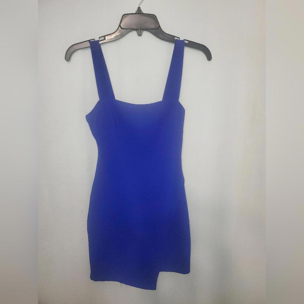 B. Darlin Blue Juniors Dress Size 3/4